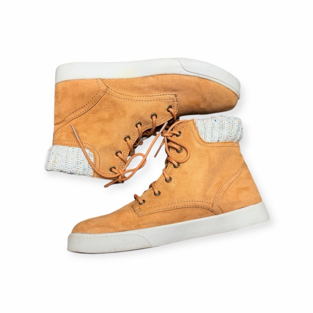 Stylish Tan Ankle Boots with Knit Cuff